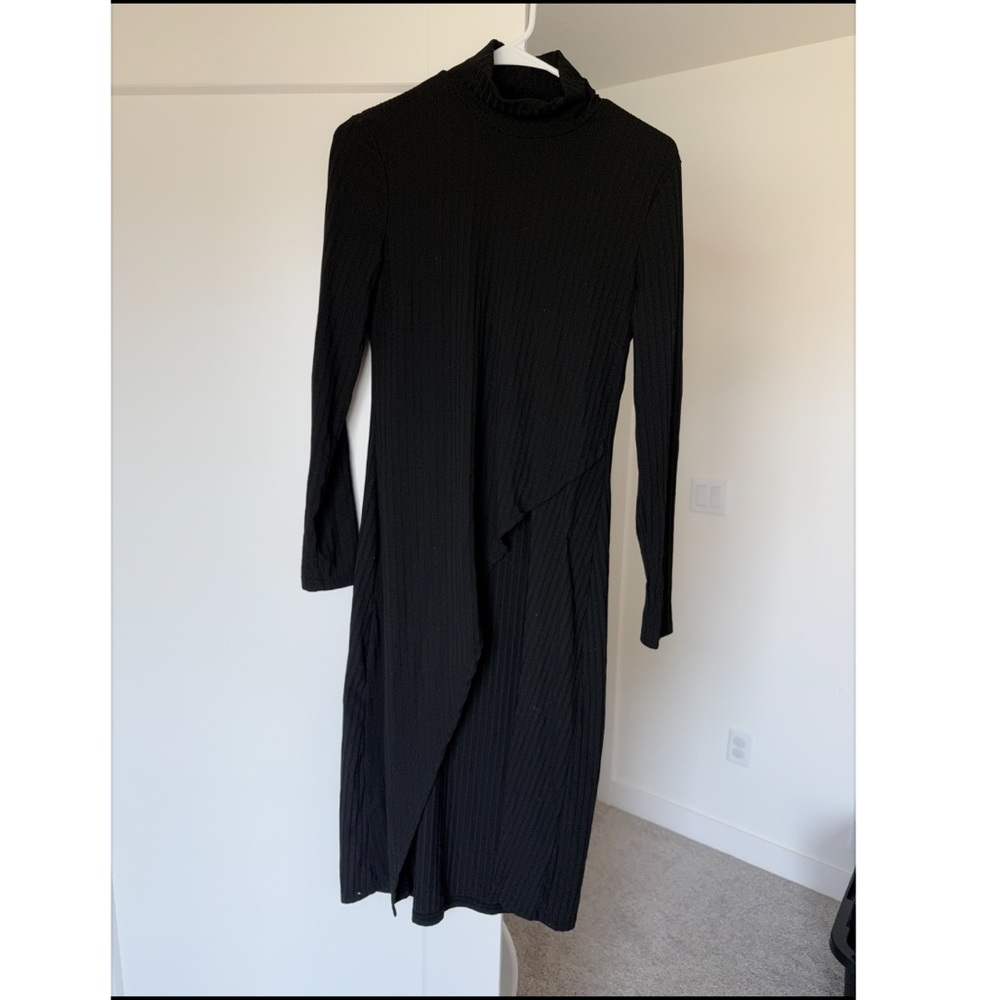 Elegant Black Mock Neck Long Sleeve Dress